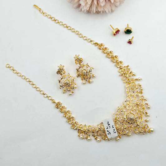 1184 3/4 th Colour Changeable Necklace Set