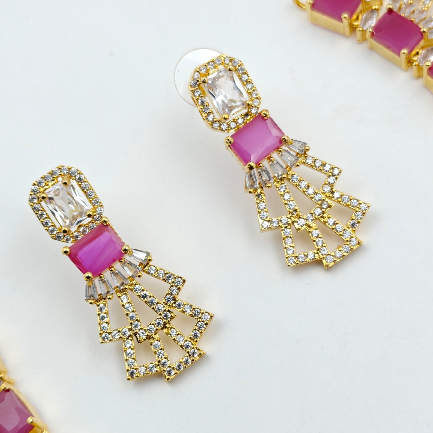 16159 GP 1 Line Necklace Set pink