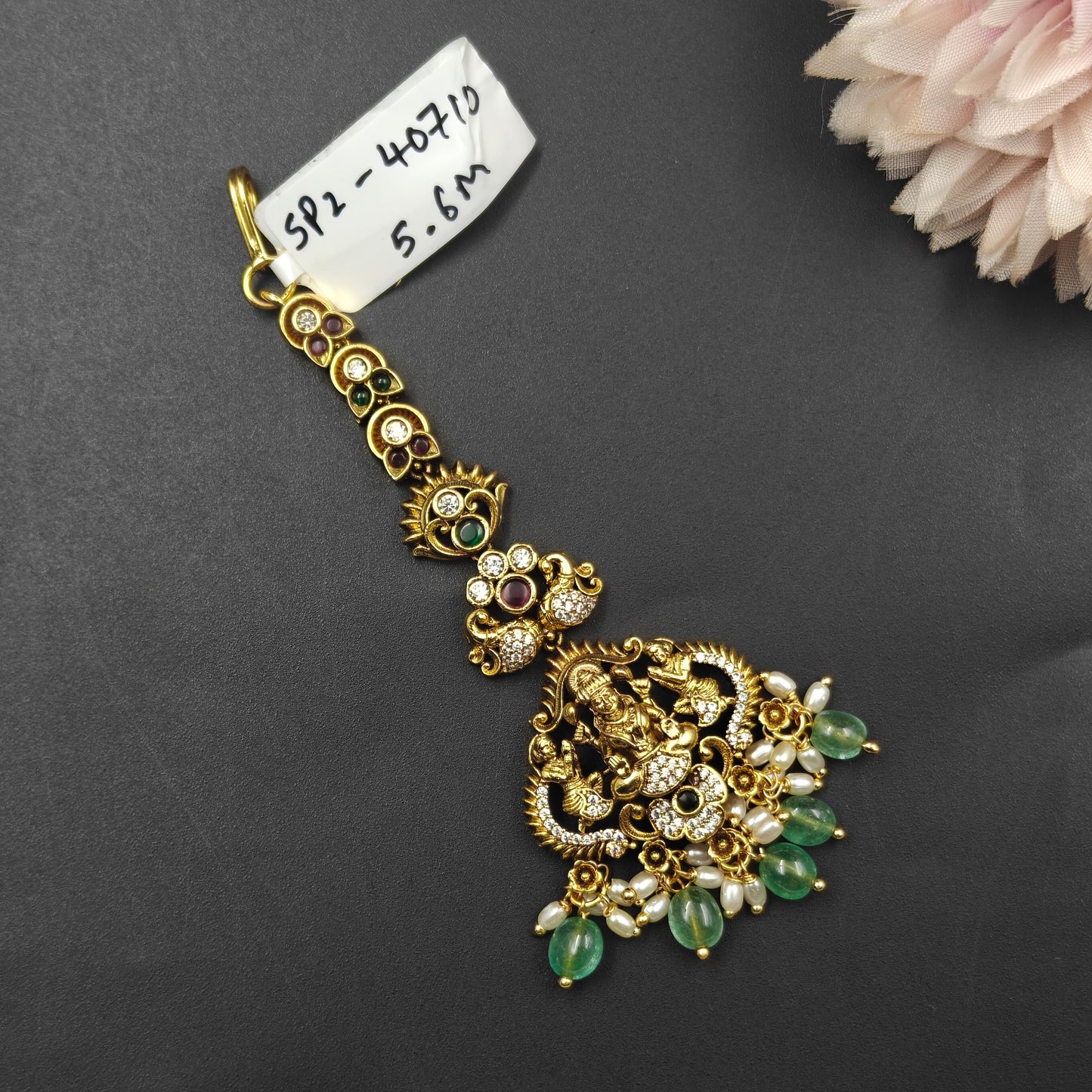 40710  Matte Laxmi Peacock MaangTika