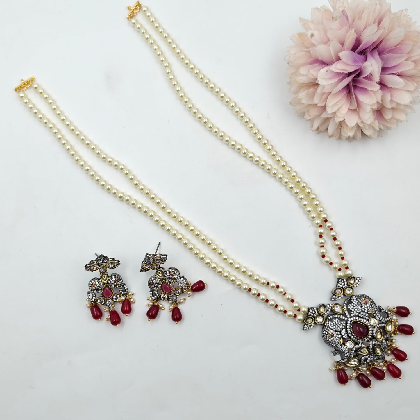 21306 2 Lines Pearls Mala With Victorian Pendent Set Red