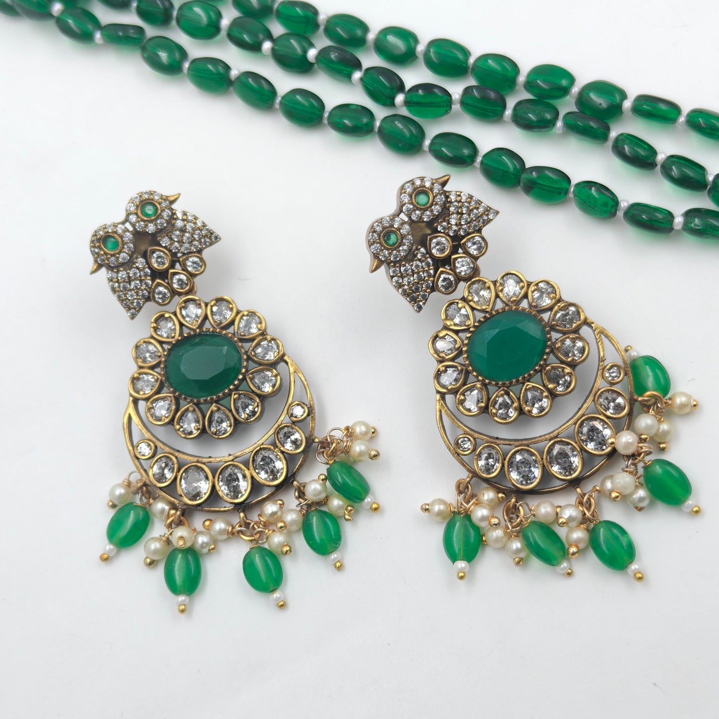 20246 3 Lines Green Beads Mala With Victorian Pendent Set Green