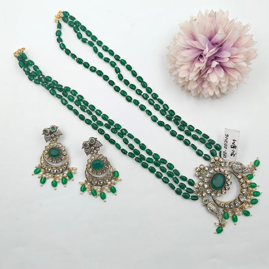 20246 3 Lines Green Beads Mala With Victorian Pendent Set Green