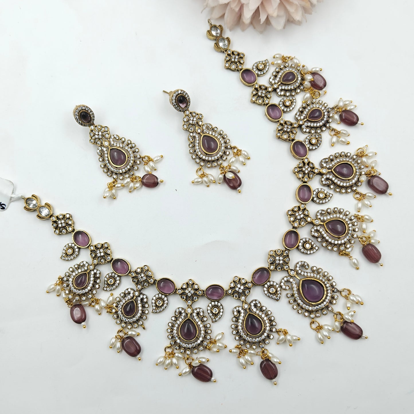 32323 Victorian Drop Necklace Dark Purple