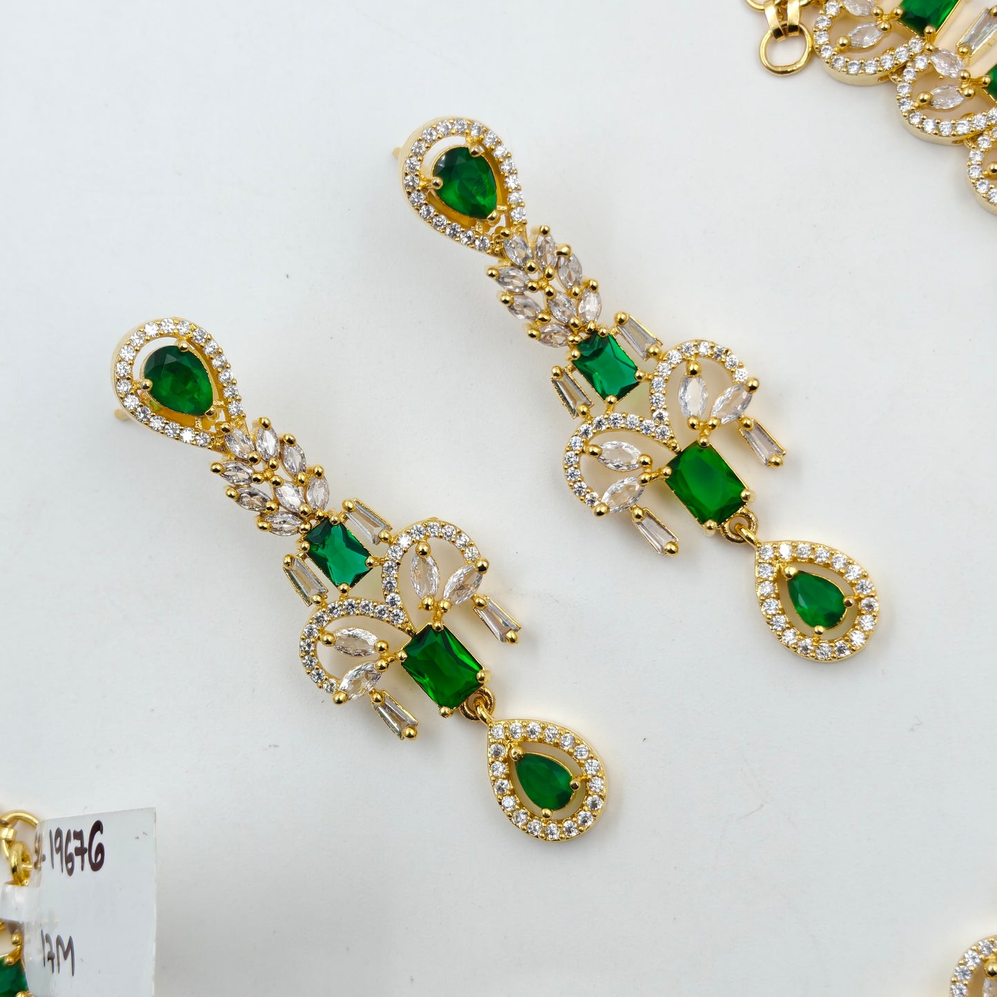 19676 GP Necklace Short Green