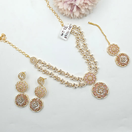 16168 2 Lines GP Short Light Pink Necklace Set