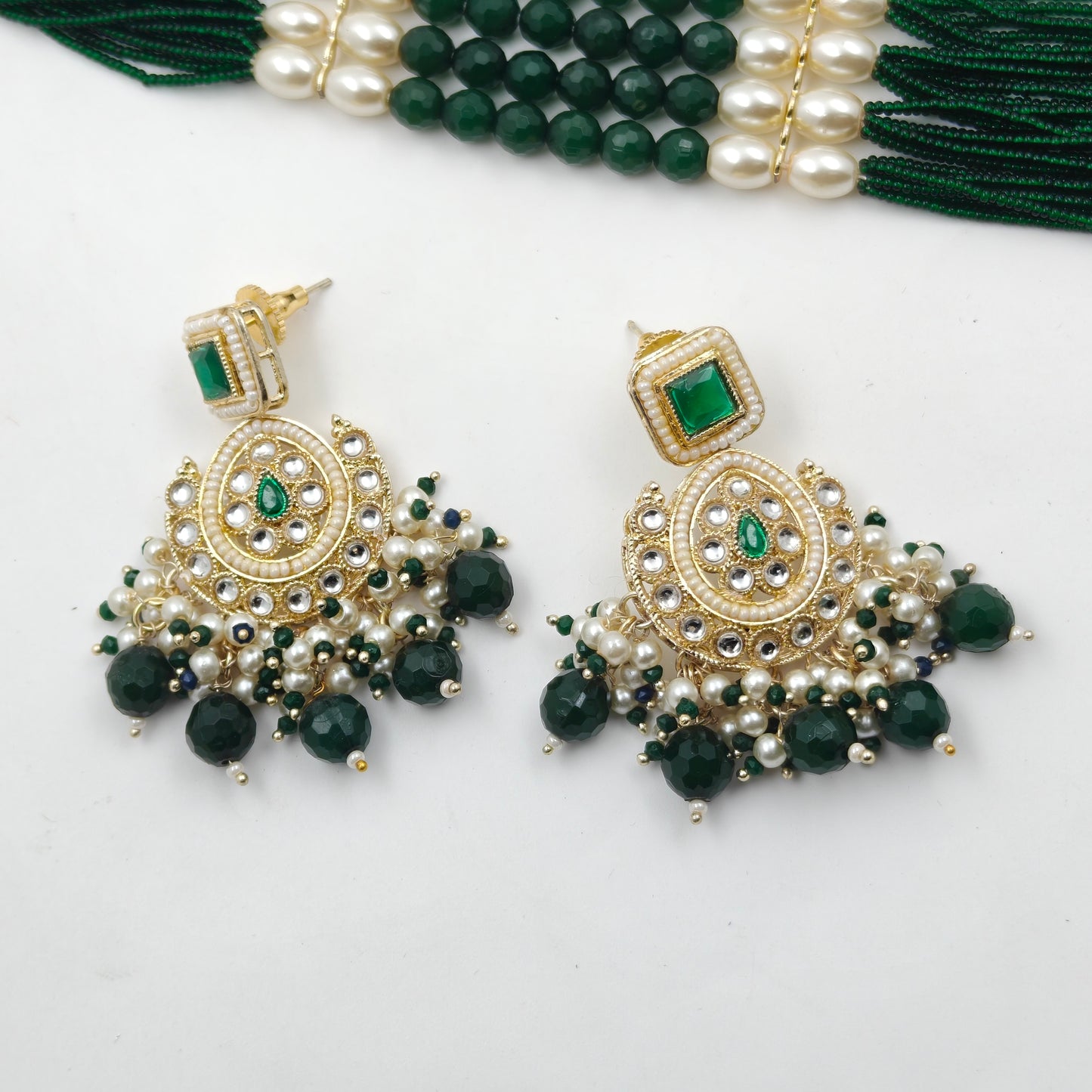 20665 Pota Heavy Necklace Green