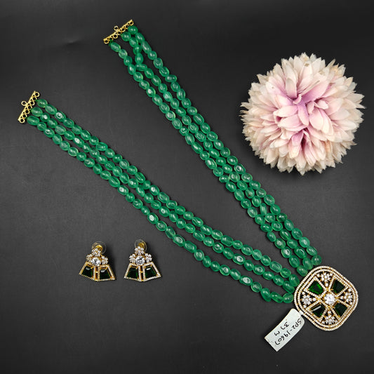 19607 3 Lines Green Beads Mala With Pendent Set