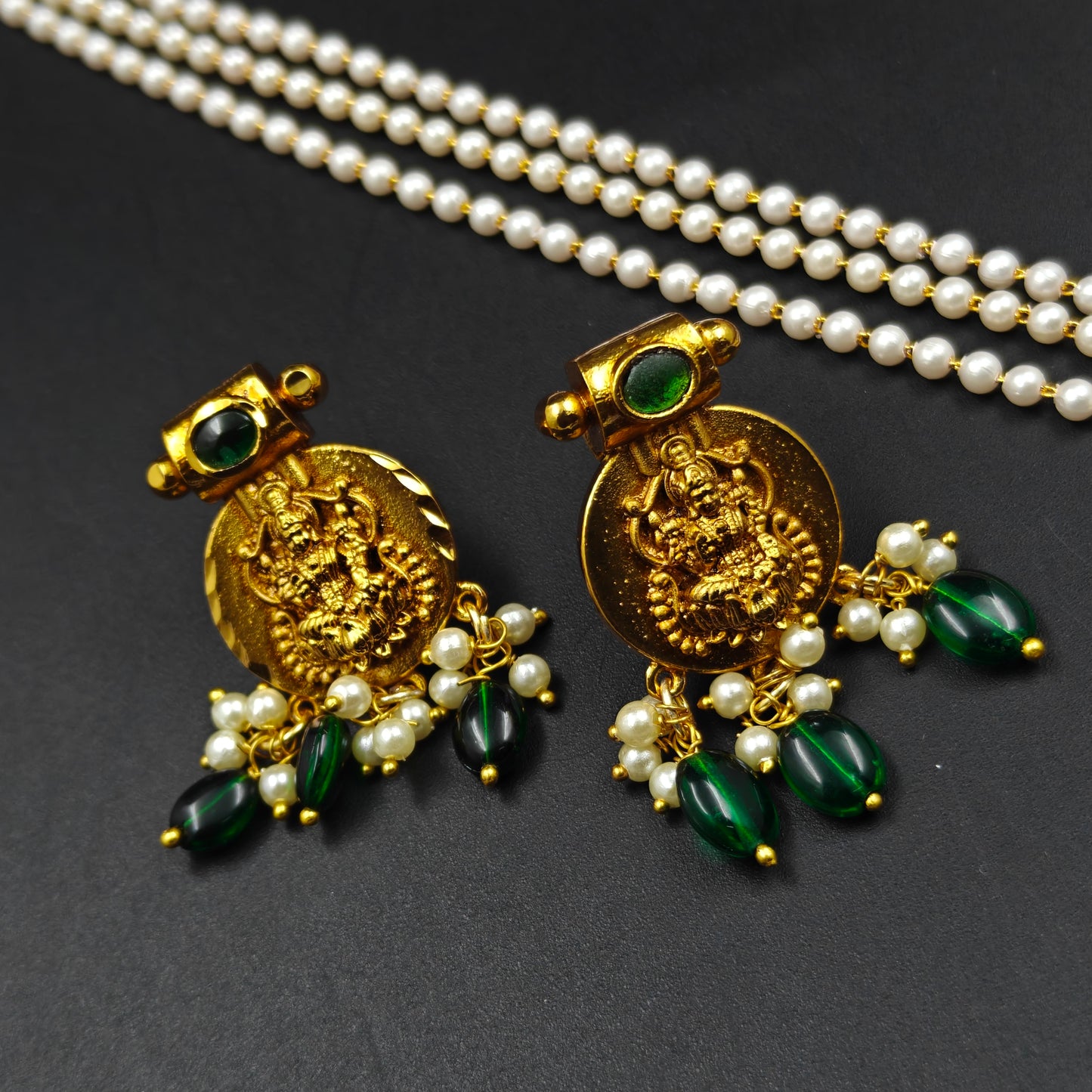 30671 Pearl Mala With Laxmi Locket