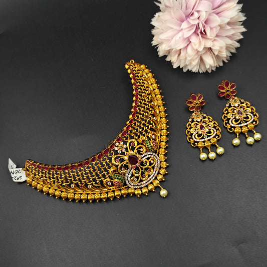 479 Matte Multi Choker