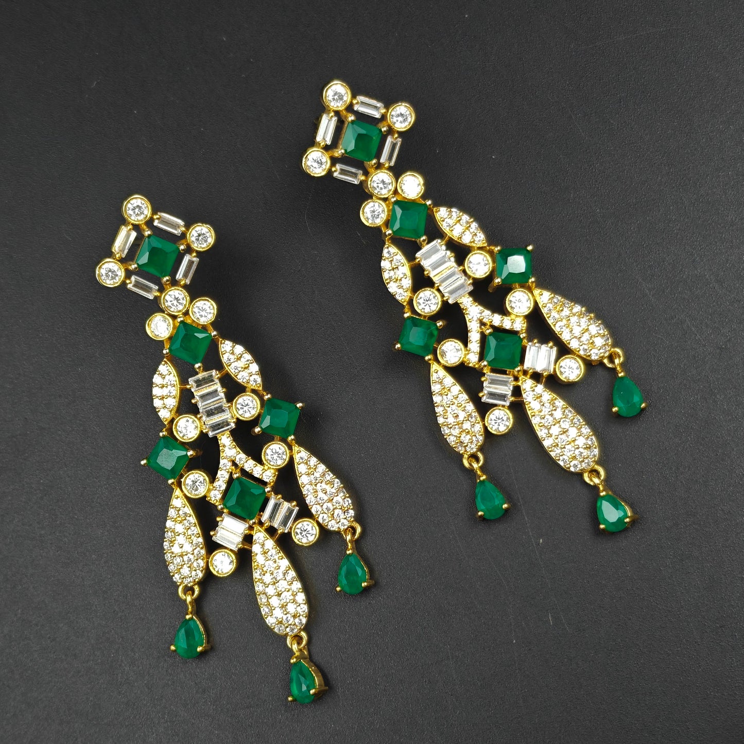 1950 GP Gold Stone AD Choker Green