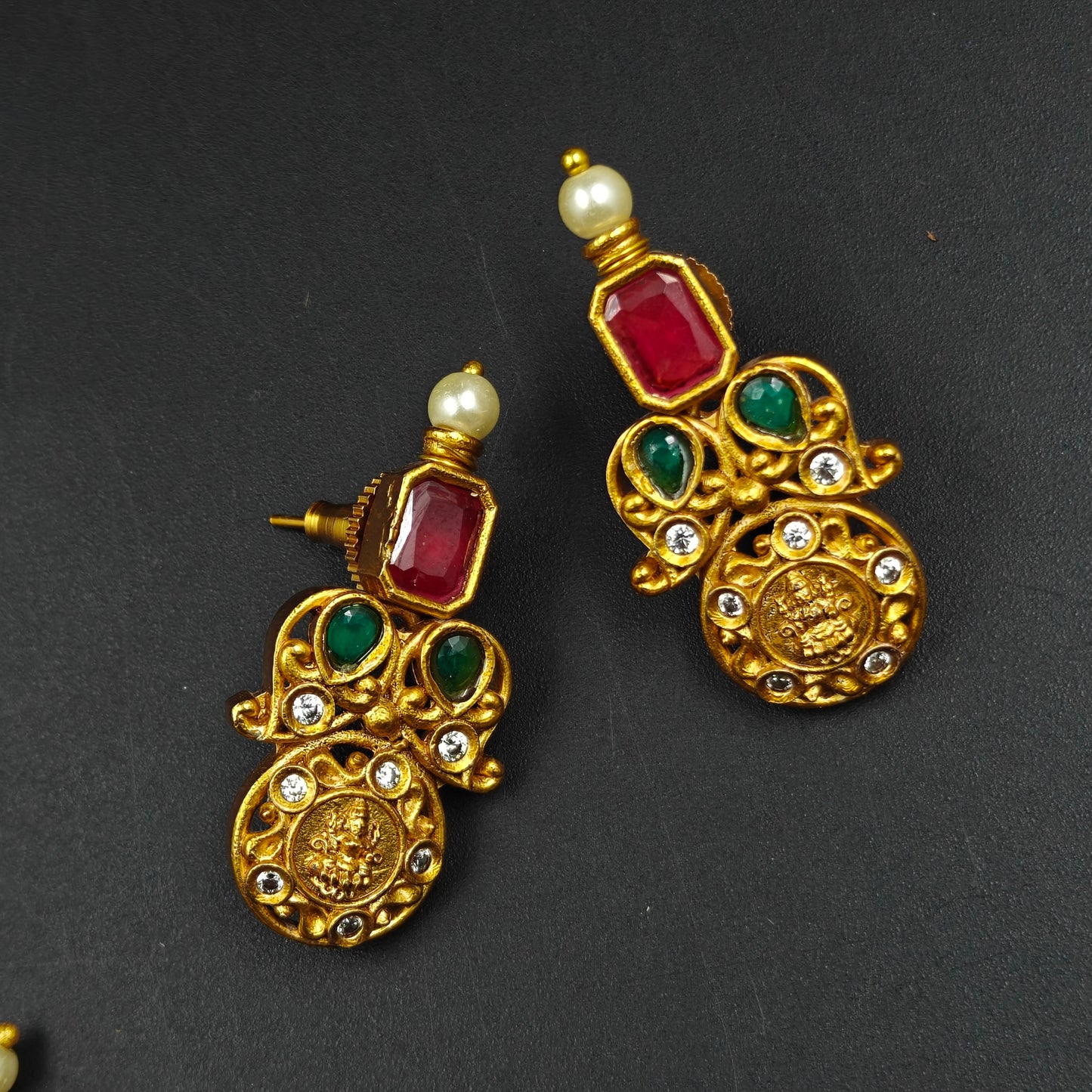 27581 Matte Short Bottumala Multi