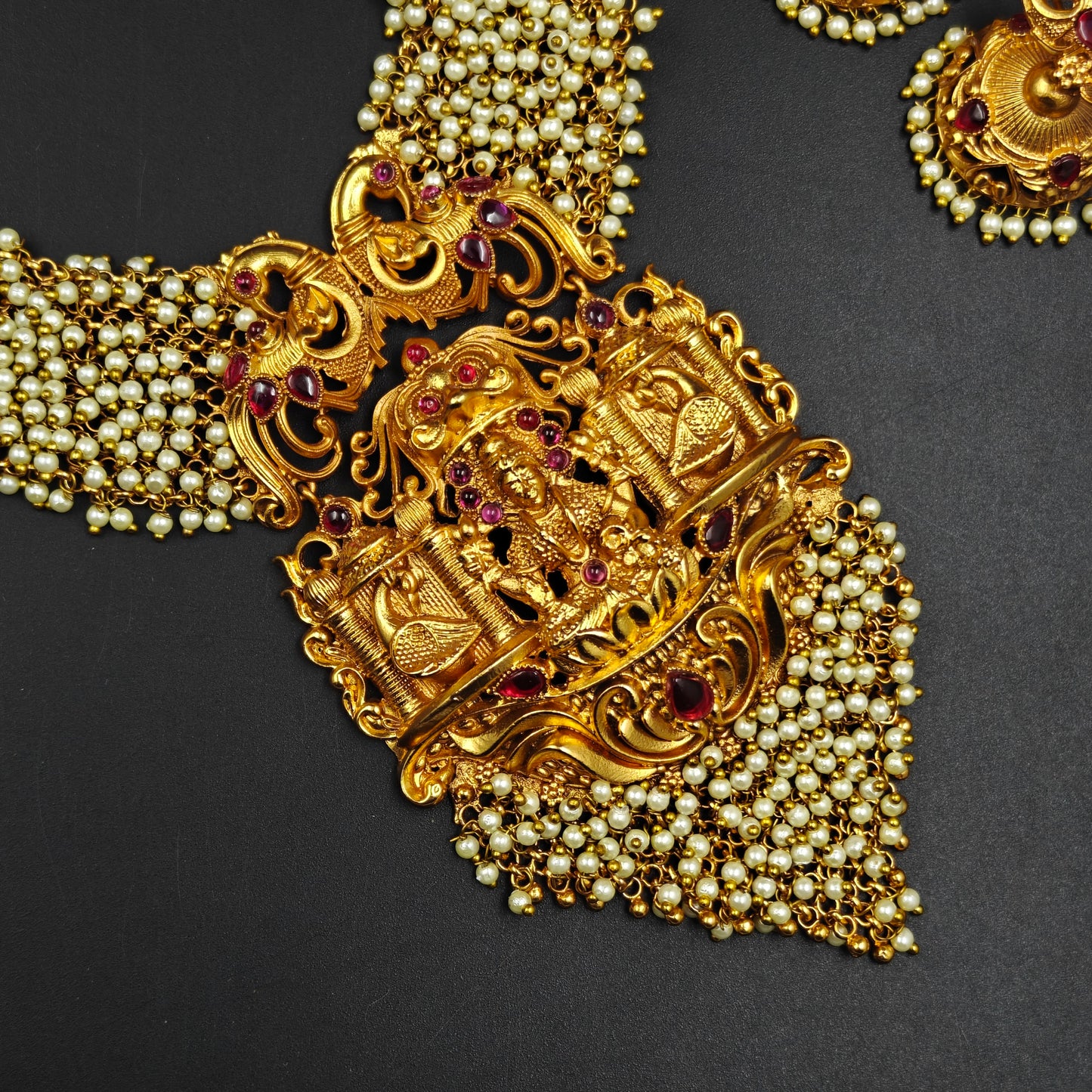 5916 Laxmi Lotus Short Necklace