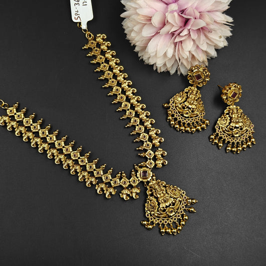 36433 Matte Laxmi Short Necklace