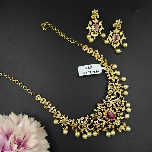 6298 Gold polish necklace with screwback earring