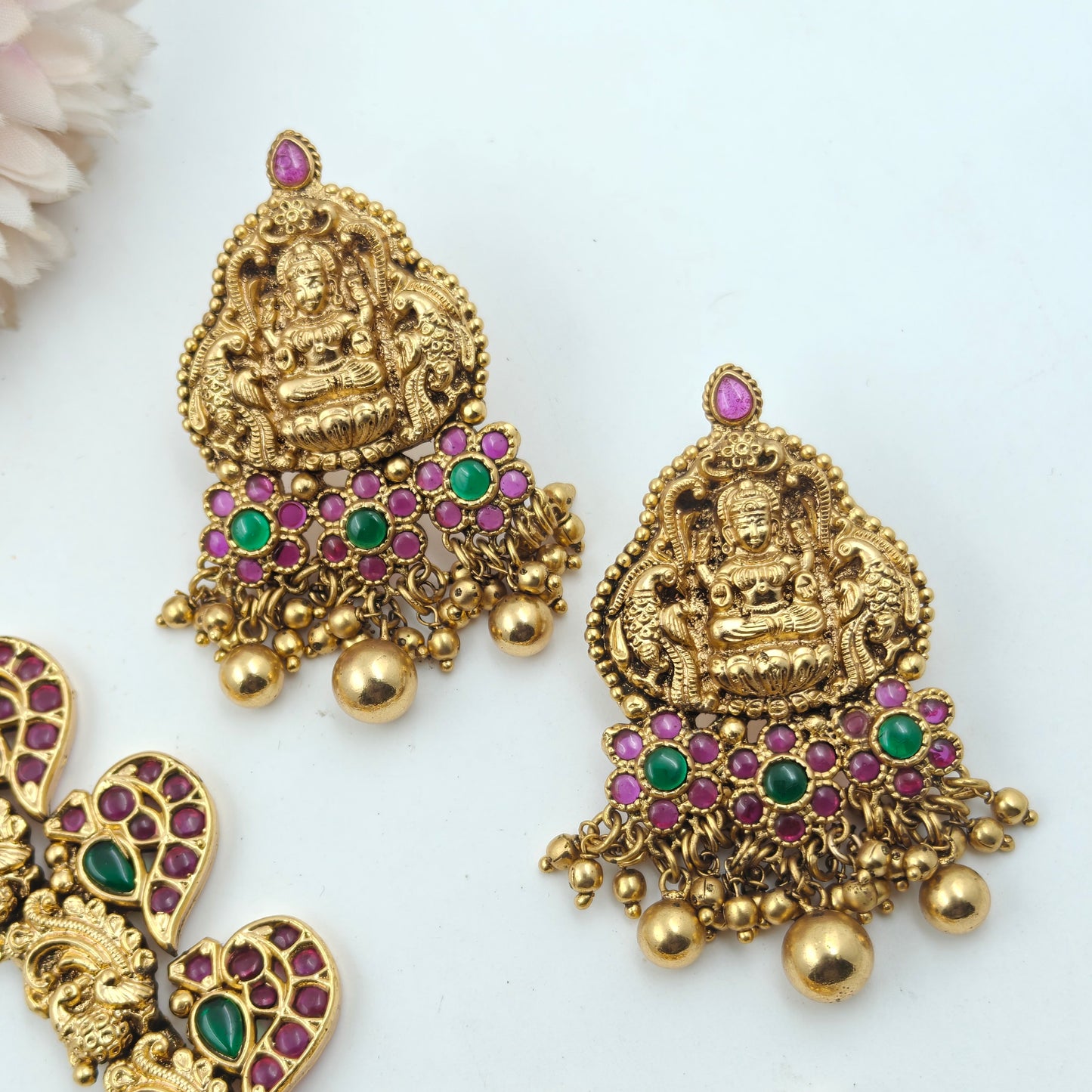 A33 Multi Colour Nakshi Laxmi Necklace Set