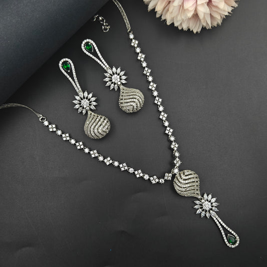9051 Platinum Necklace Set Green