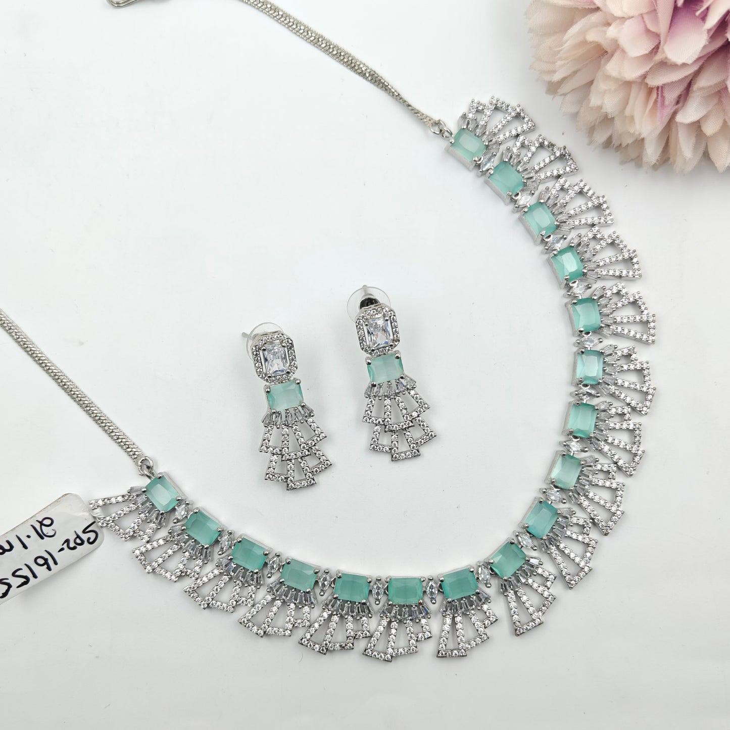 Platinum necklace