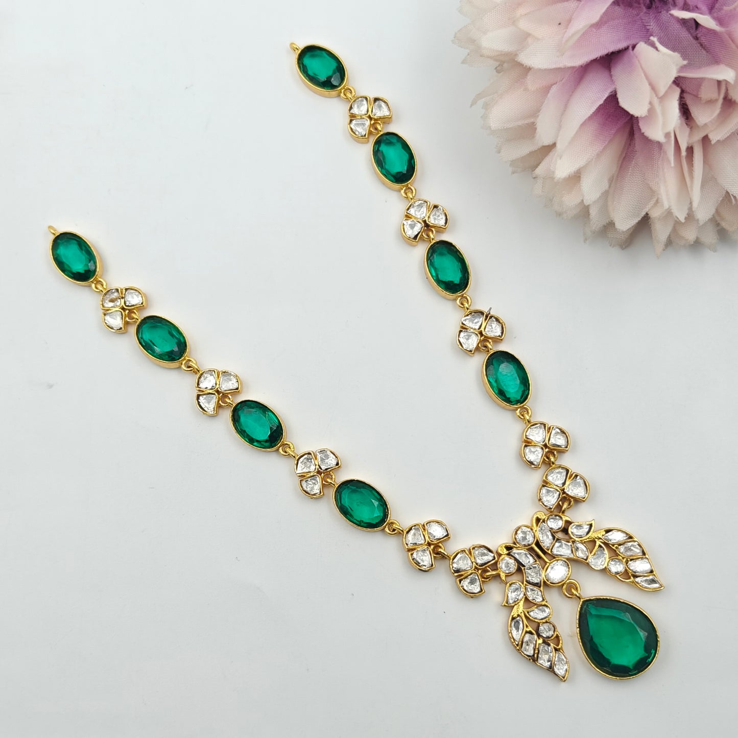 40774  Jadau Mossianite Green Necklace