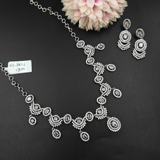 36013 White Platinum Necklace Set
