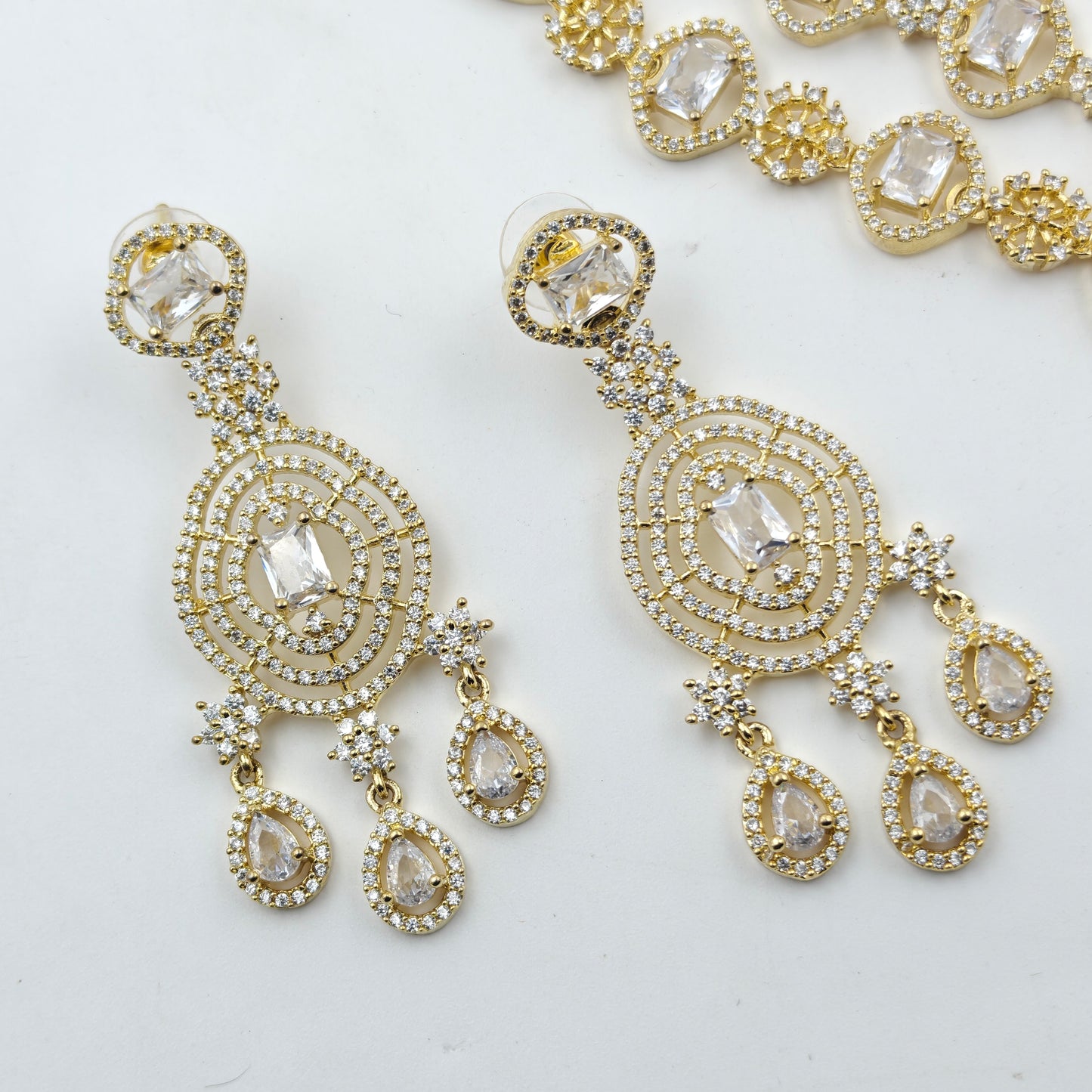 19367 3 layers gold polish bridal necklace with hanging