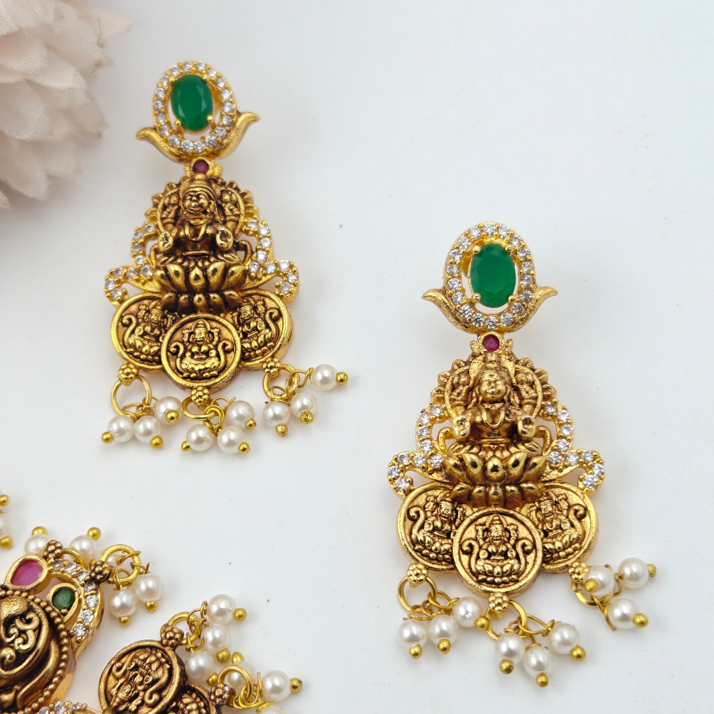 40754 Matte Multi Laxmi Peacock Short Necklace