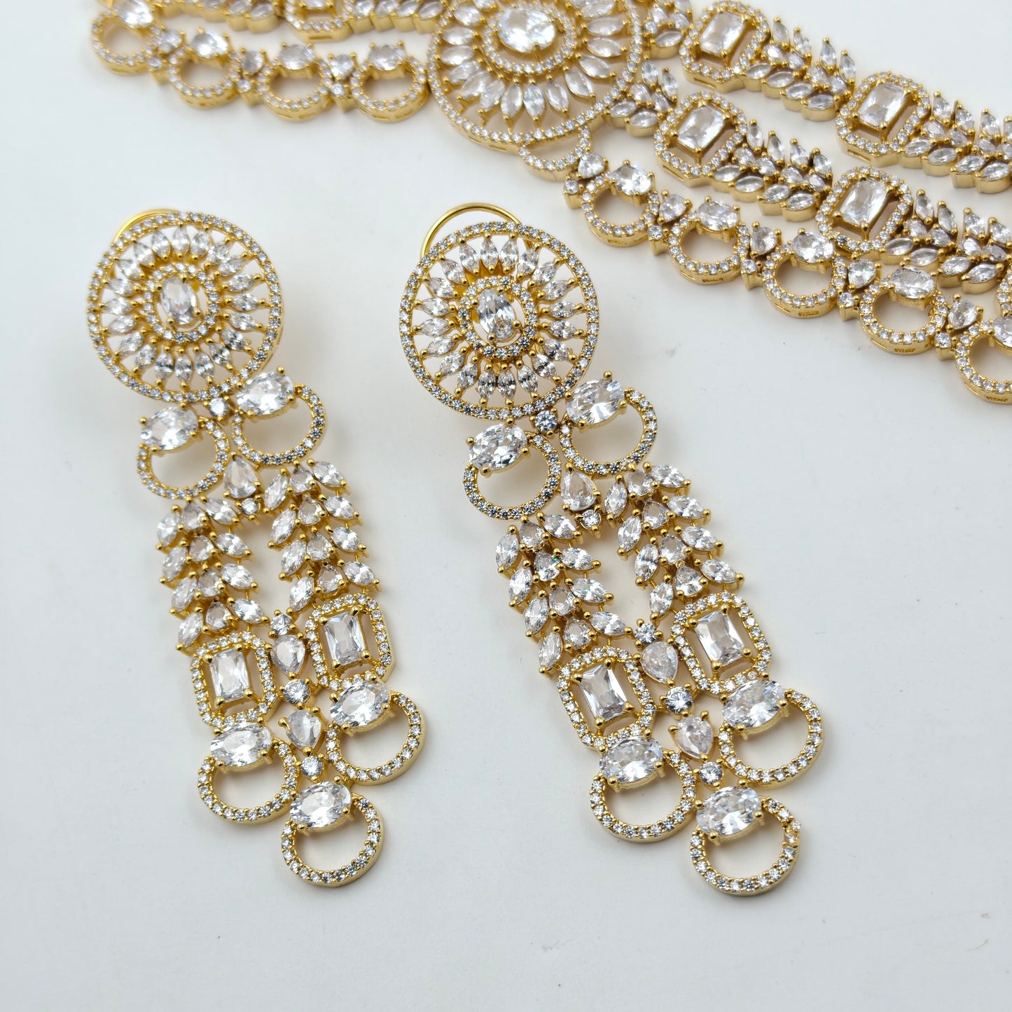 19220 3 Layer gold Polish bridal Necklace with heavy hangings