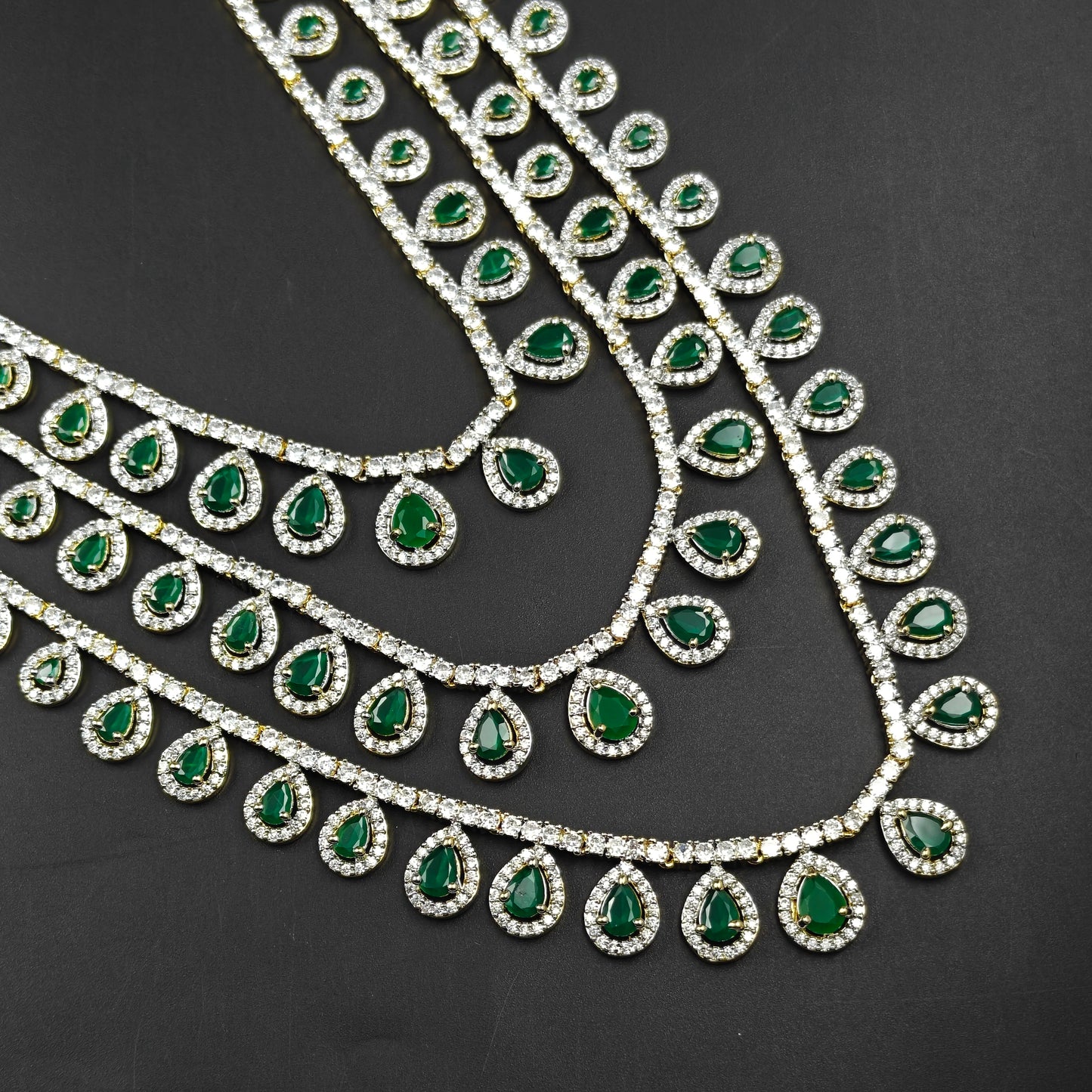 40794 GJ 3 Layers Long Necklace Set Green