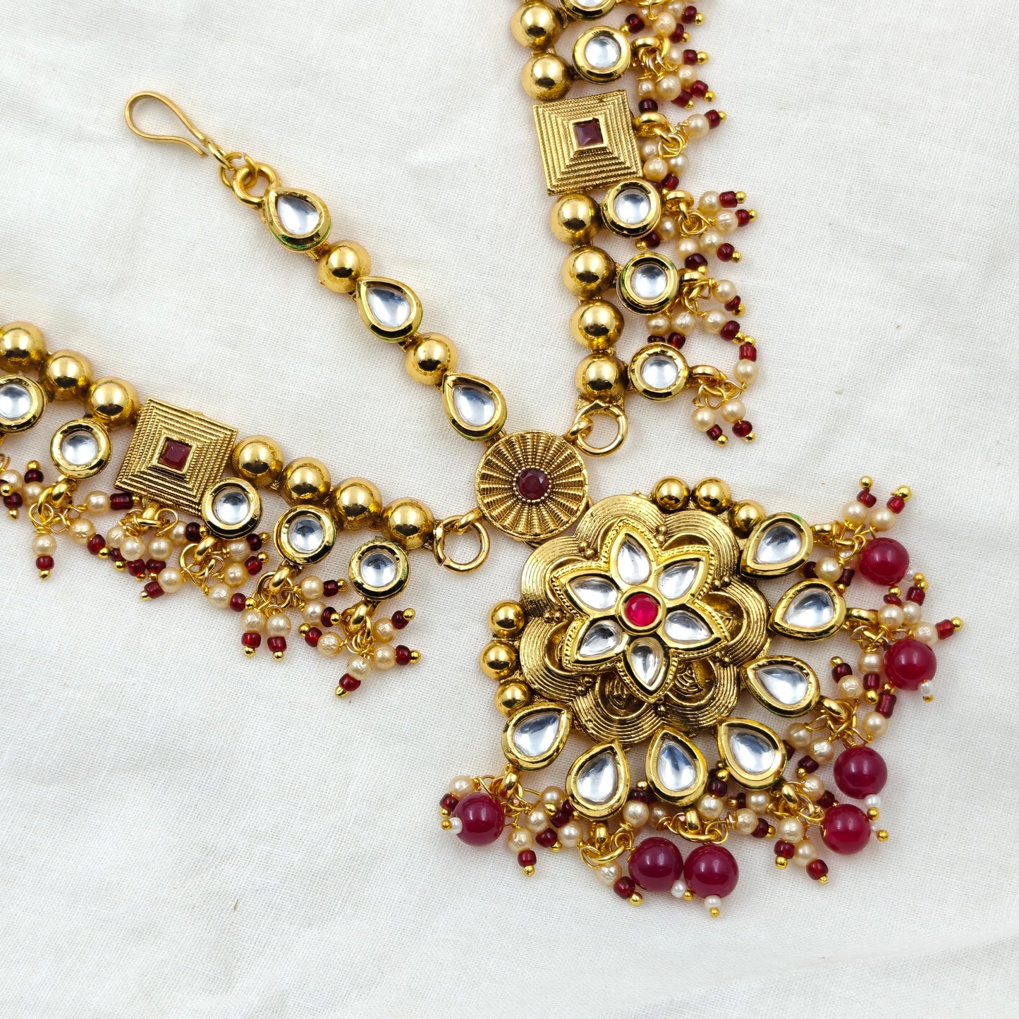 10540 MaangTikka Matha Patti Kundan Hair Set