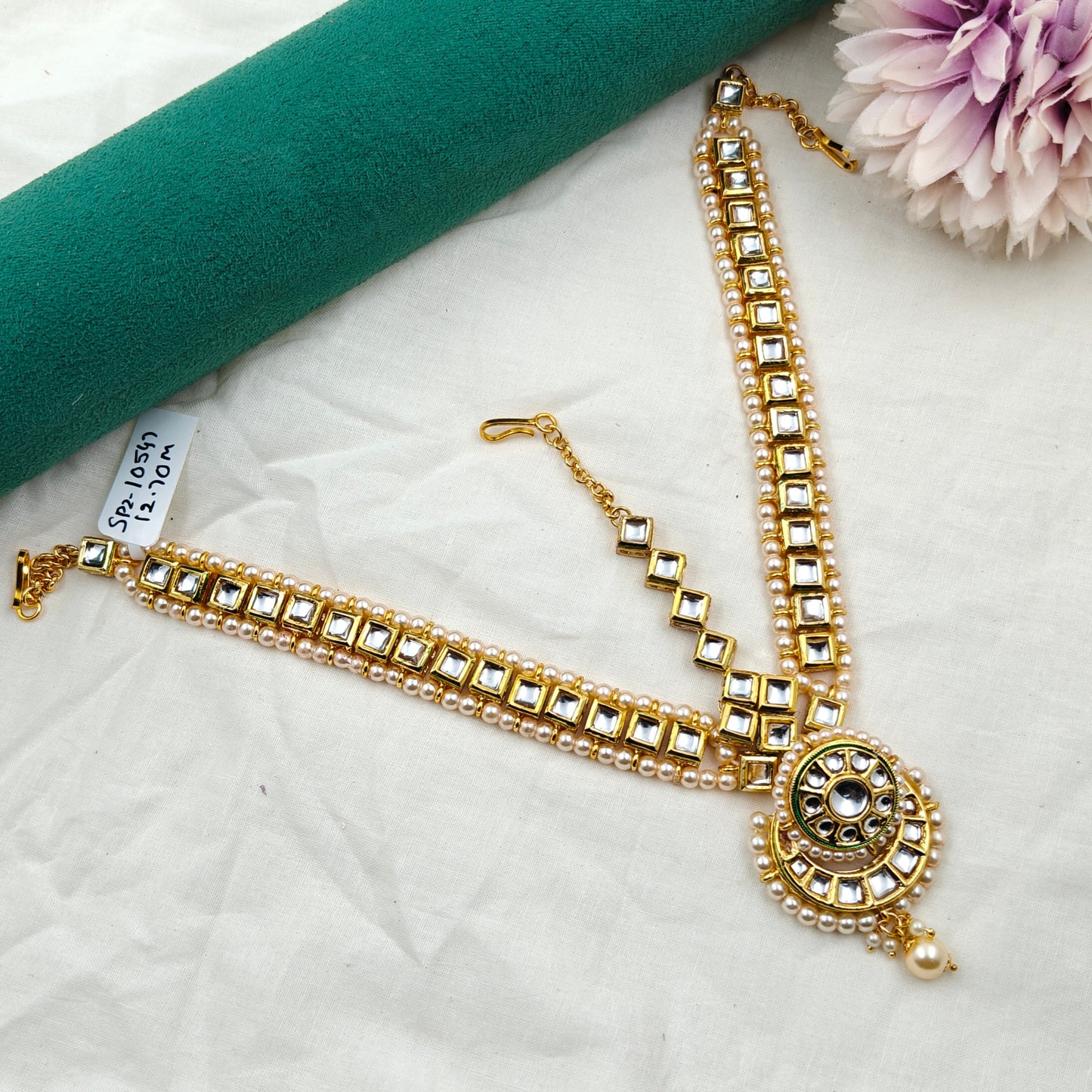 10547 MaangTikka Matha Patti Kundan Hair Set