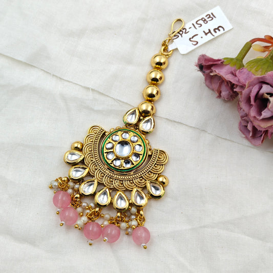 15831 Kundan MaangTikka Chandbali Pink