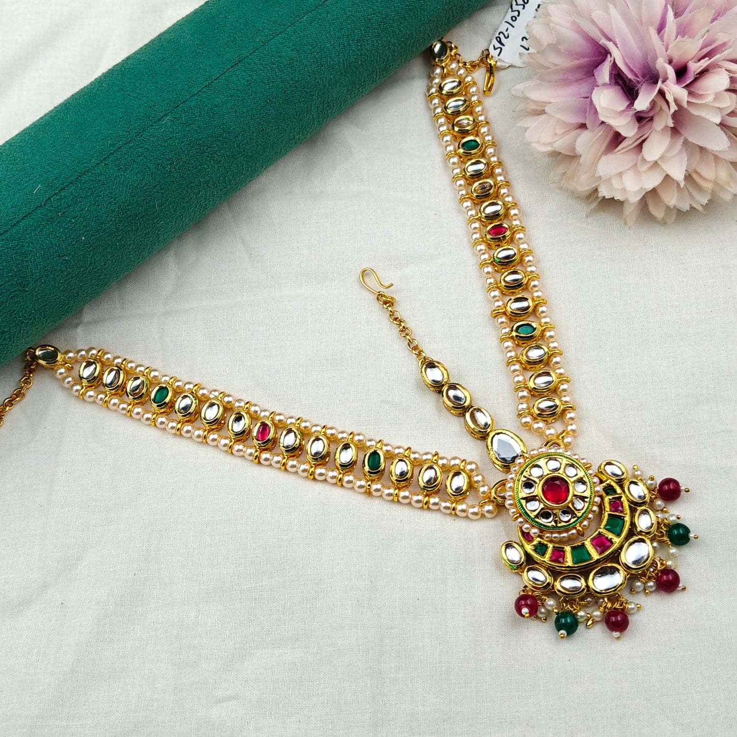 10556 MaangTika Matha Patti Kundan Headset