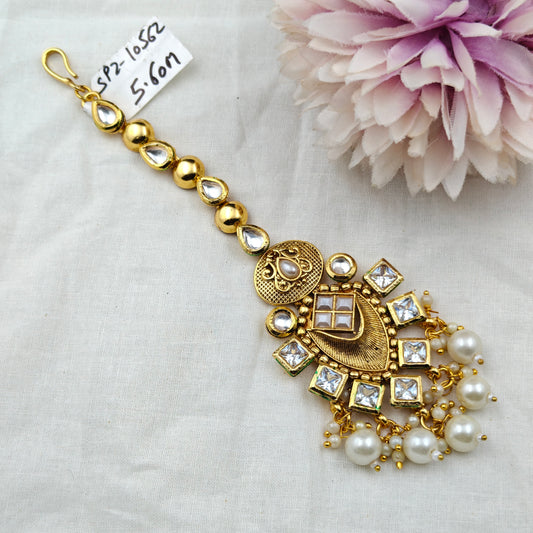 10560 /10562 /10563 Kundan Long MaangTika