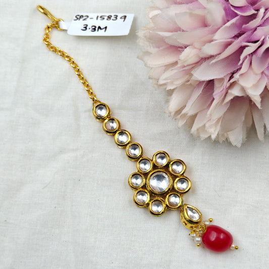 15839 Kundan MaangTikka Round Red