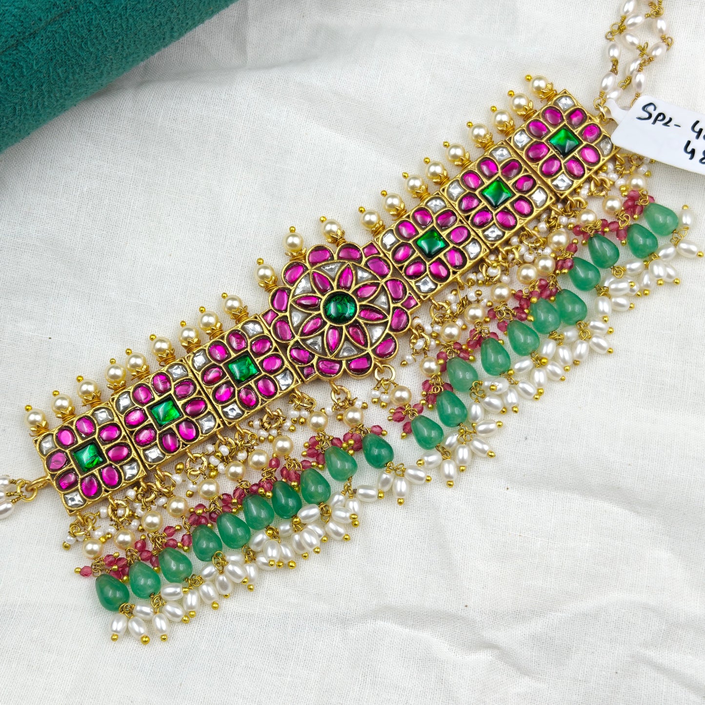 40593 Jadau Multi Flower Rice Pearls Choker