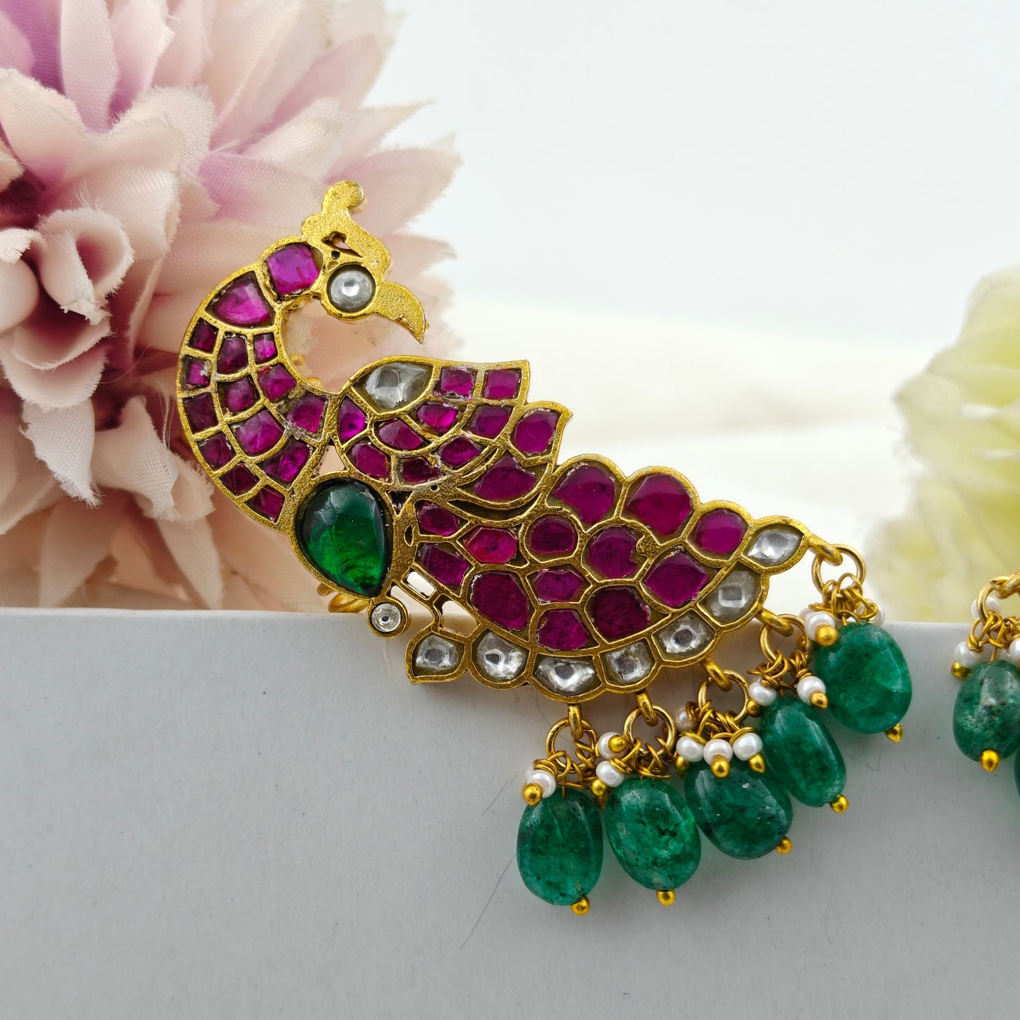 40696 Jadau Peacock Ear Cuff