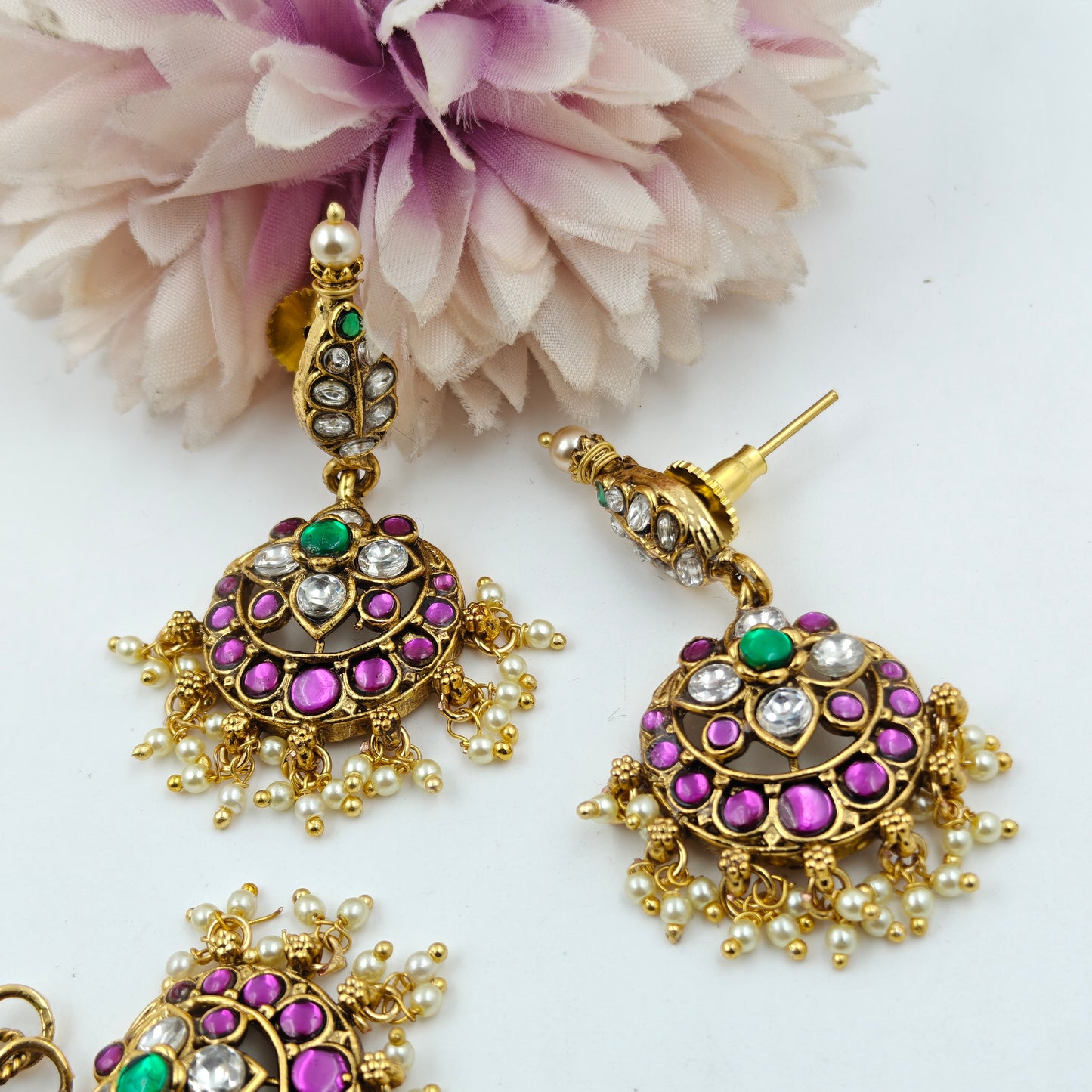 40838 Jadau Golden Mesh Short Necklace Set