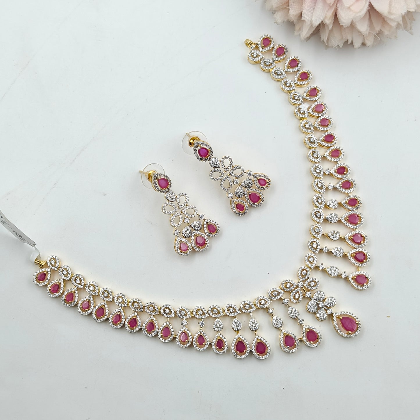 39583 Red Stone GJ Diamond Look Short Necklace Set with Earrings
