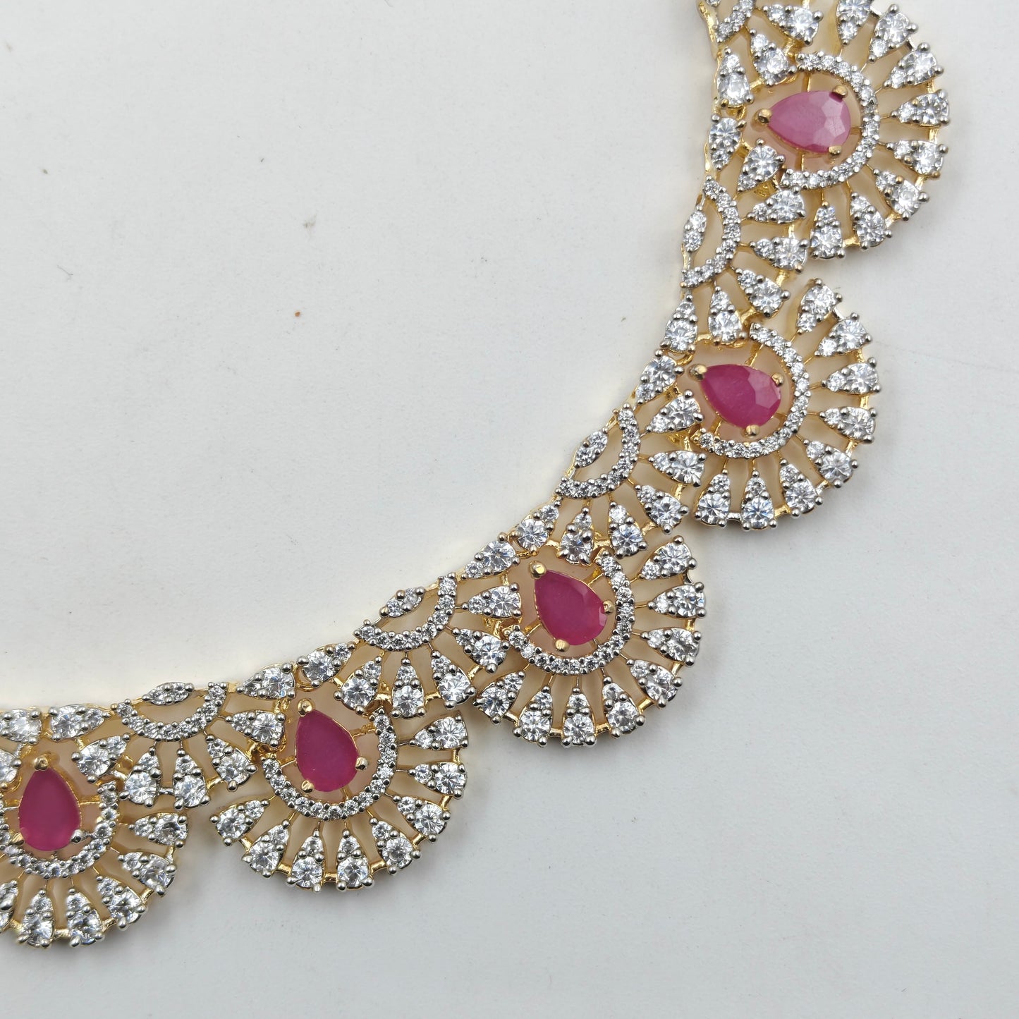 39031 Red CZ Stone GJ Short Necklace Set with Earrings