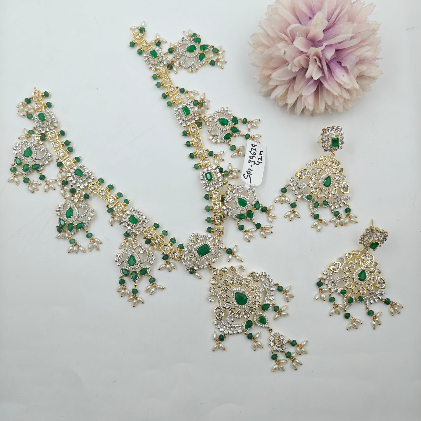 39639 Green Stone GJ Long Necklace Set with Earrings