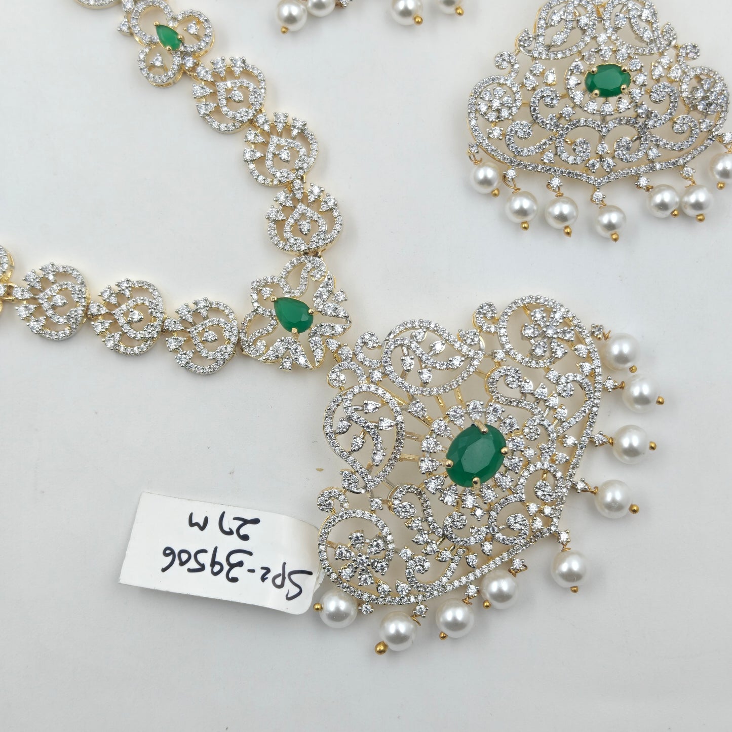 39506 Green CZ Stone GJ Short Necklace Set with Earrings