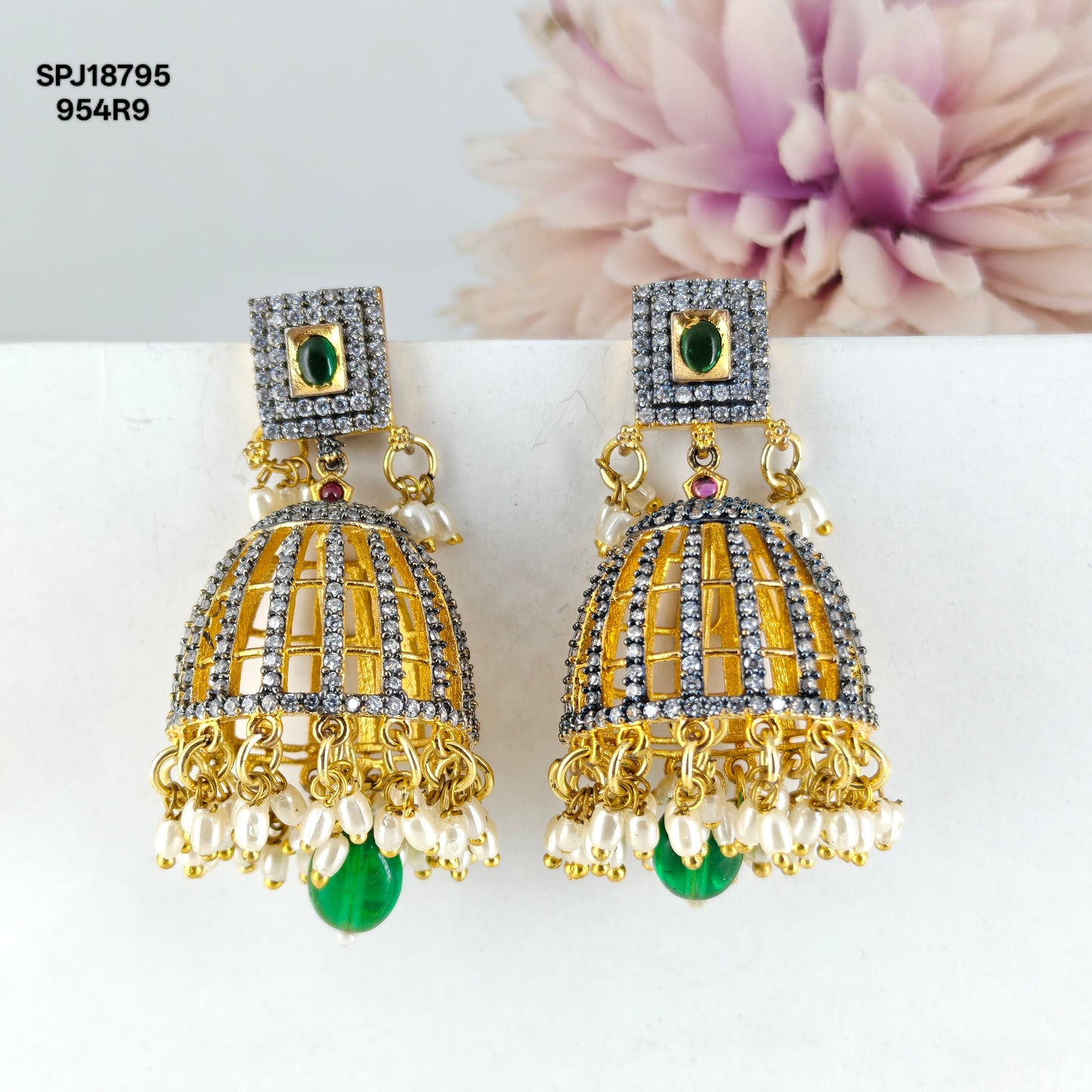 18795 Victorian Jhumki Green