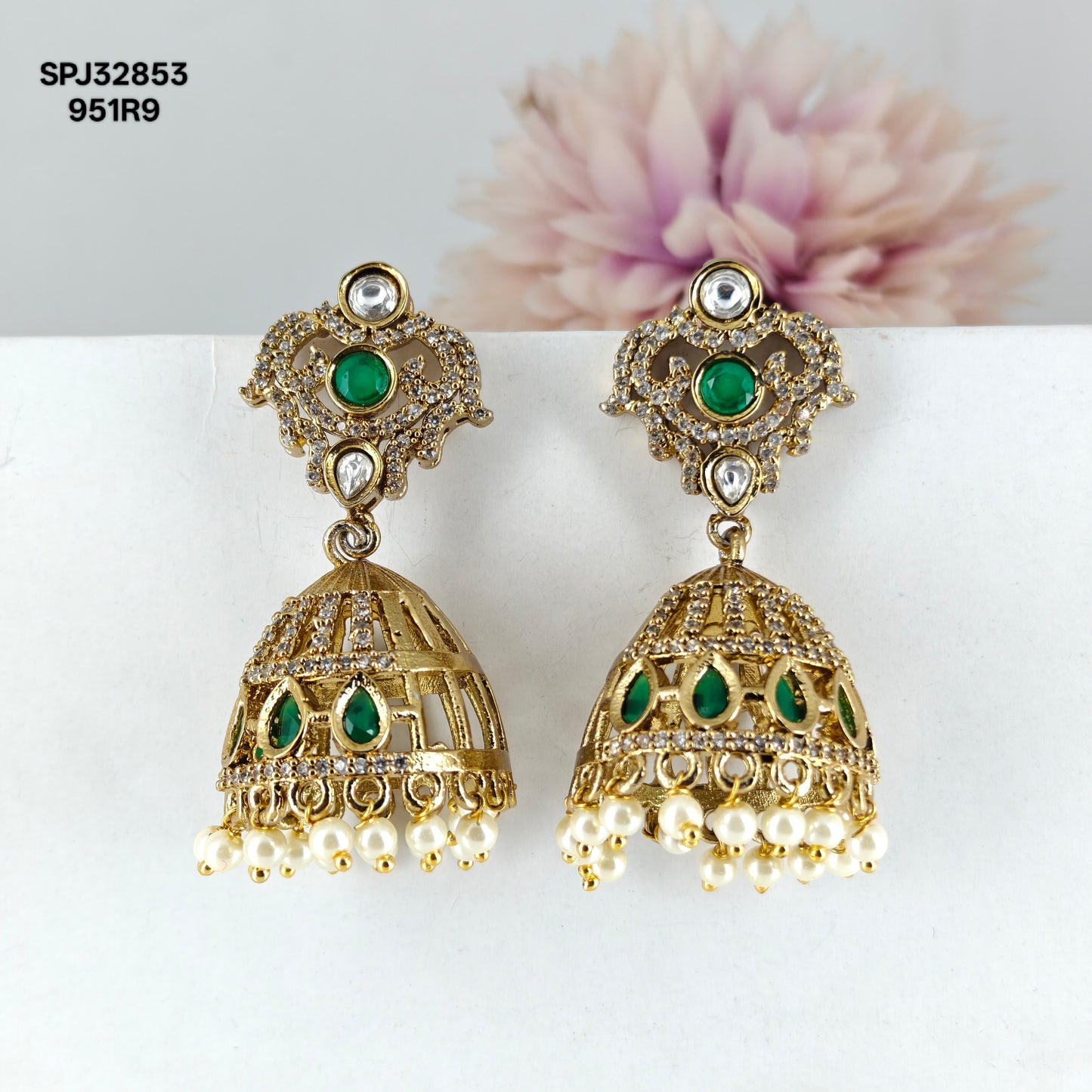 32853 Victorian Jhumki Green
