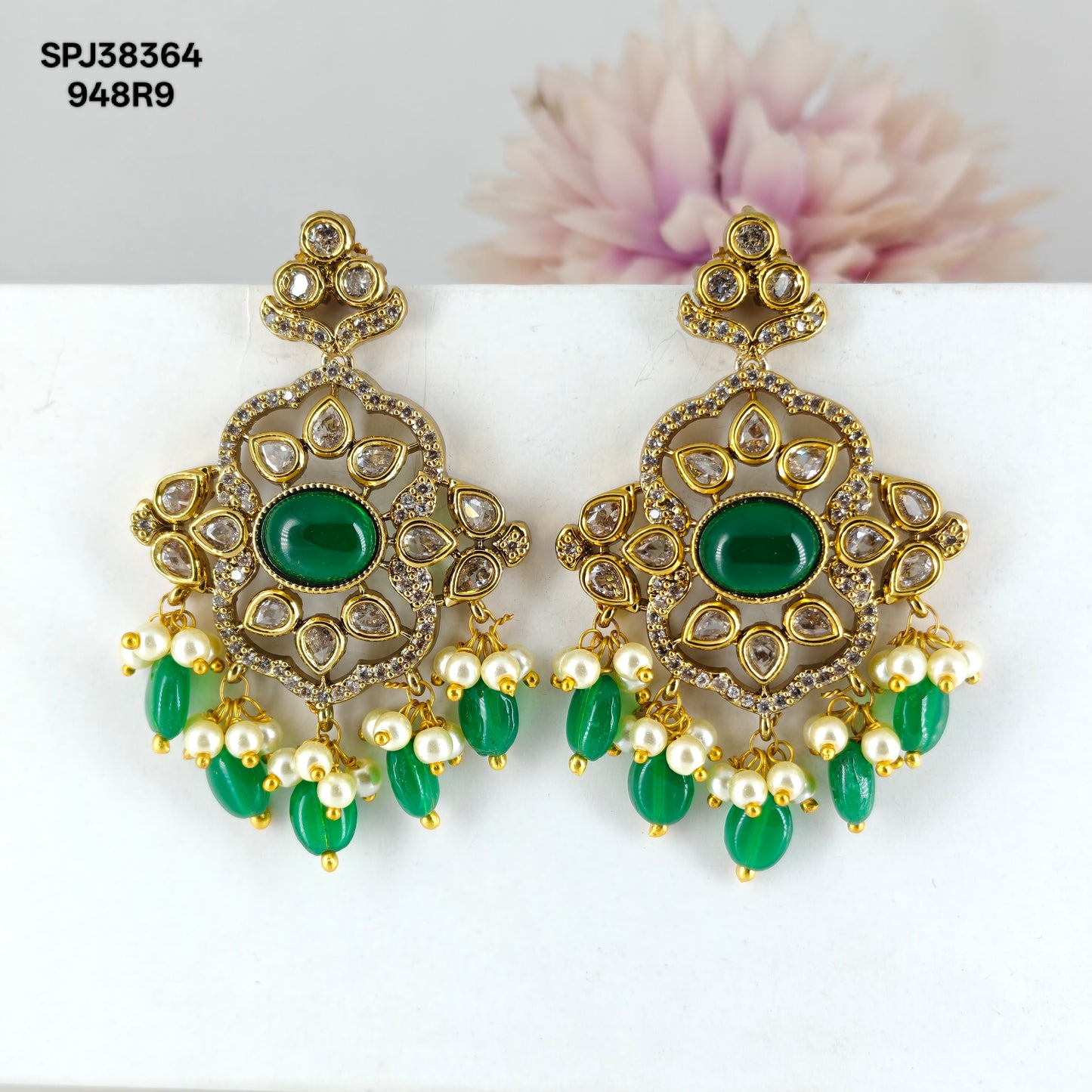 38364 Victorian Chandbali Green