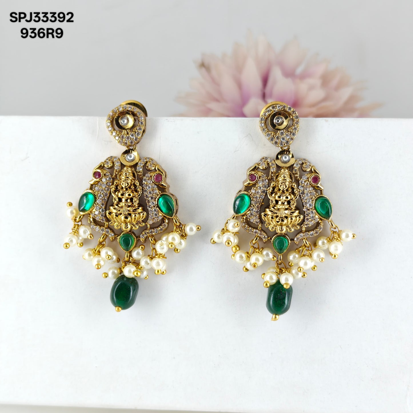 33392 Laxmi Victorian Chandbali Green