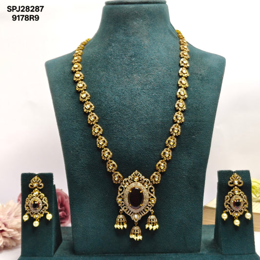 28287 Victorian Long Necklace Red