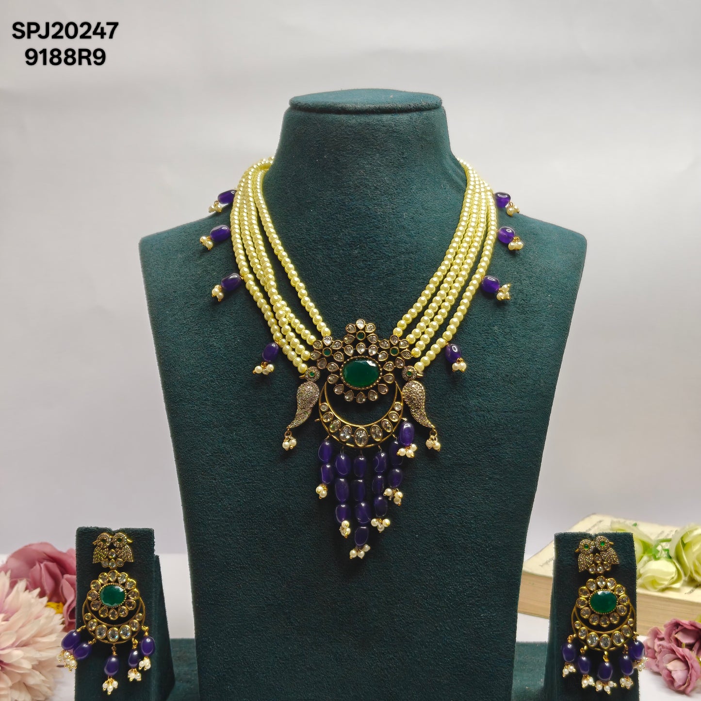 4 Lines & Purple Beads Mala Victorian Pendent Set Green