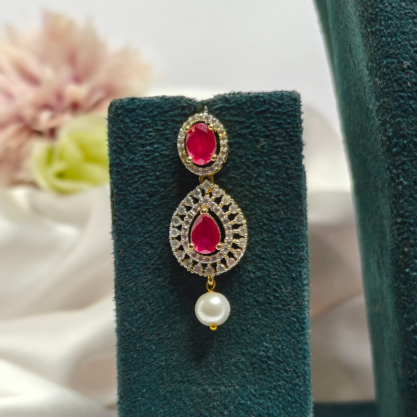 40865 Red CZ Stone GJ Short Necklace Set with Earrings