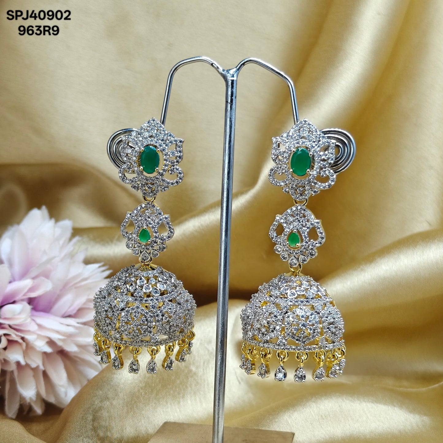 40902 GJ Jhumki Green