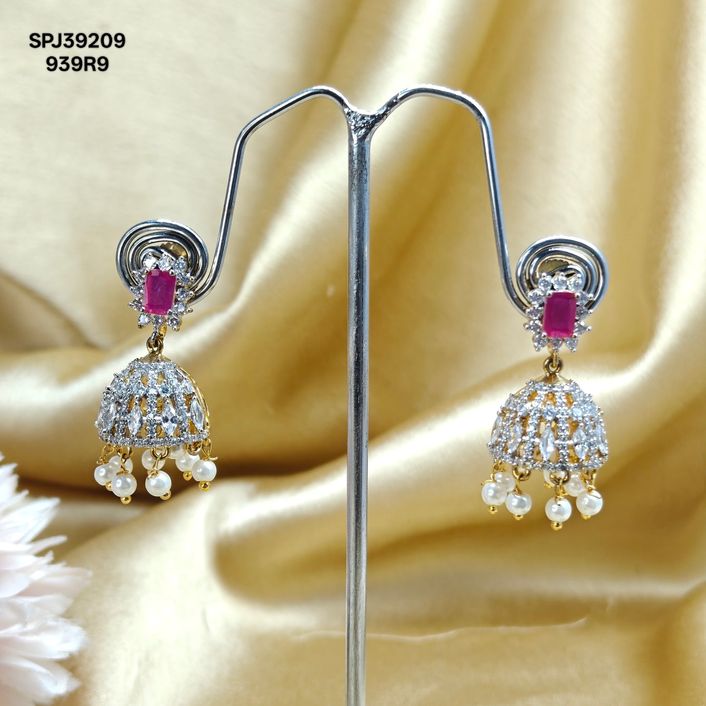 39209 GJ square pattern Ruby jhumki