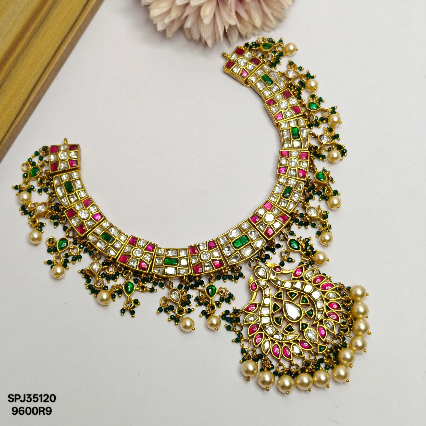 35120  Jadau short necklace